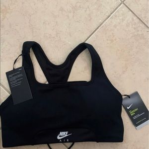 Nike sports bras bundle